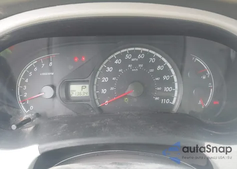 2013 Toyota Sienna Le V6 8 Passenger z USA, uszkodzony, nr VIN 5TDKK3DC0DS340583